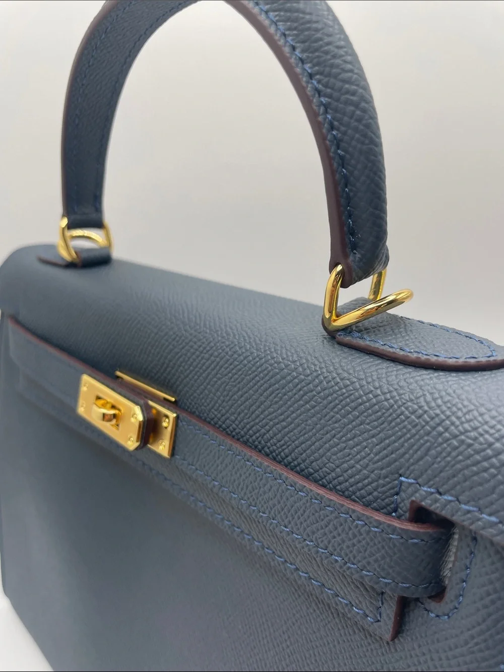 The Kinsley 25 - Navy Blue